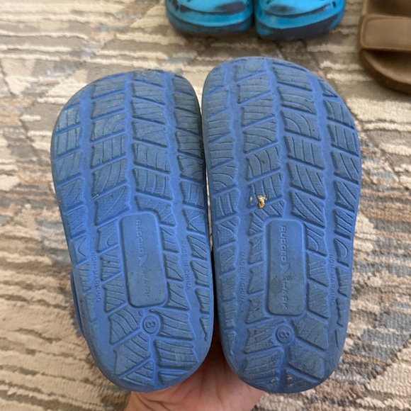 Shoe bundle - Picture 11 of 12